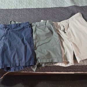 Lor Of 3 Men's Casual Cotton Shorts - Blue, Olive & White Sz 38